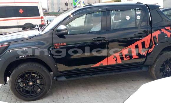 Acheter Occasion Voiture Toyota Hiluxe Revo Noir à Luena, Moxico Acheter Occasion Voiture Toyota Hiluxe Revo Noir à Luena, Moxico