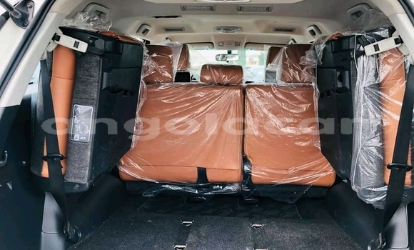 Comprar Usado Toyota Fortuner Branco Carro em Malanje em Malanje Province Comprar Usado Toyota Fortuner Branco Carro em Malanje em Malanje Province
