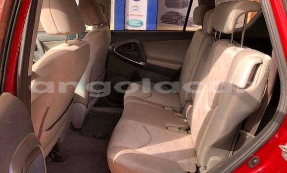Comprar Usado Toyota RAV4 Vermelho Carro em Malanje em Malanje Province Comprar Usado Toyota RAV4 Vermelho Carro em Malanje em Malanje Province