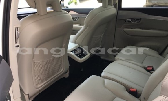 Comprar Usado Volvo XC90 Branco Carro em Luanda em Luanda Province Comprar Usado Volvo XC90 Branco Carro em Luanda em Luanda Province