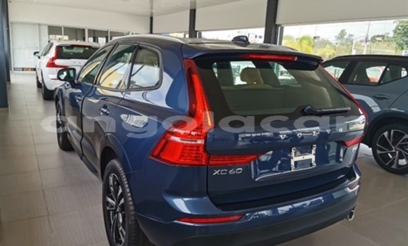 Comprar Usado Volvo XC60 Branco Carro em Luanda em Luanda Province Comprar Usado Volvo XC60 Branco Carro em Luanda em Luanda Province