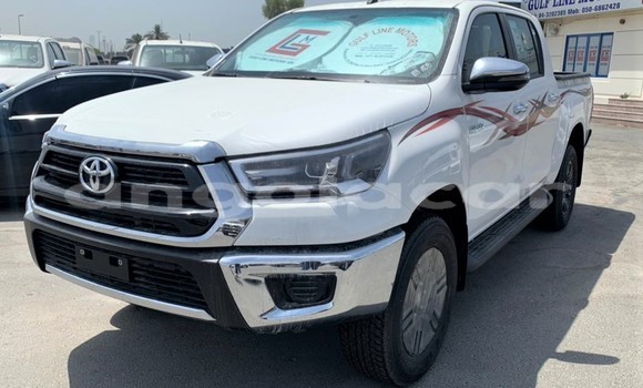 Acheter Neuf Voiture Toyota Hilux Blanc à Import - Dubai, Province de Bengo Acheter Neuf Voiture Toyota Hilux Blanc à Import - Dubai, Province de Bengo