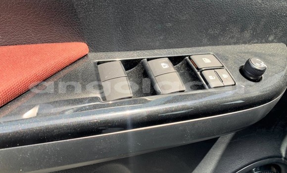 Comprar Novo Toyota Hilux Branco Carro em Import - Dubai em Bengo Province Comprar Novo Toyota Hilux Branco Carro em Import - Dubai em Bengo Province