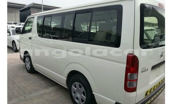 Comprar Usado Toyota Hiace Branco Carro em Luanda em Luanda Province Comprar Usado Toyota Hiace Branco Carro em Luanda em Luanda Province