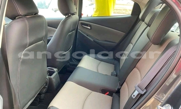 Comprar Usado Toyota Yaris Outro Carro em Import - Dubai em Bengo Province Comprar Usado Toyota Yaris Outro Carro em Import - Dubai em Bengo Province