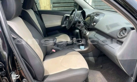 Comprar Usado Toyota RAV4 Preto Carro em Import - Dubai em Bengo Province Comprar Usado Toyota RAV4 Preto Carro em Import - Dubai em Bengo Province