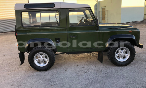 Comprar Usado Land Rover Defender Outro Carro em Benguela em Benguela Comprar Usado Land Rover Defender Outro Carro em Benguela em Benguela