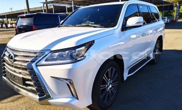 Buy Used Lexus LX 570 White Car in Luena in Moxico