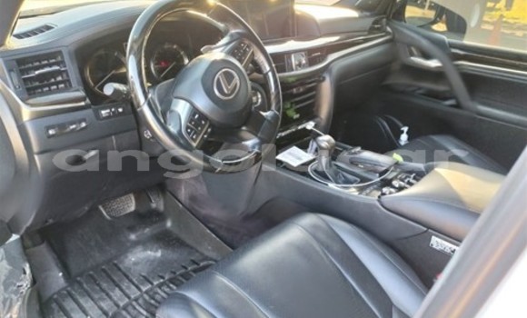 Buy Used Lexus LX 570 White Car in Luena in Moxico Buy Used Lexus LX 570 White Car in Luena in Moxico