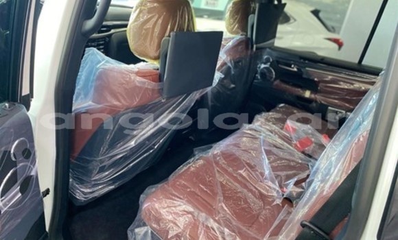 Buy New Lexus LX 570 White Car in Luena in Moxico Buy New Lexus LX 570 White Car in Luena in Moxico