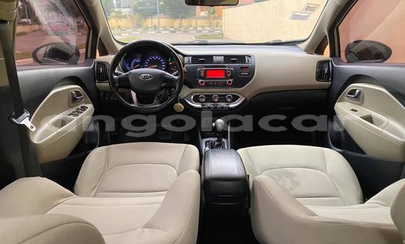 Acheter Occasion Voiture Toyota Land Cruiser Blanc à Luanda, Province de Luanda Acheter Occasion Voiture Toyota Land Cruiser Blanc à Luanda, Province de Luanda