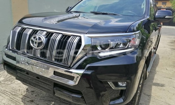 Comprar Novo Toyota Prado Preto Carro em Luena em Moxico Comprar Novo Toyota Prado Preto Carro em Luena em Moxico
