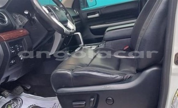 Buy Used Toyota Tundra White Car in Luena in Moxico Buy Used Toyota Tundra White Car in Luena in Moxico