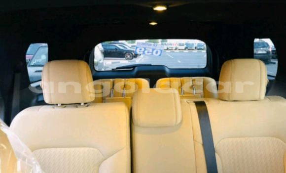 Acheter Occasion Voiture Ford Explorer Rouge à Luanda, Province de Luanda Acheter Occasion Voiture Ford Explorer Rouge à Luanda, Province de Luanda