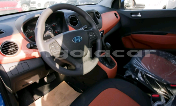 Buy Used Hyundai i10 Blue Car in Luanda in Luanda Province Buy Used Hyundai i10 Blue Car in Luanda in Luanda Province