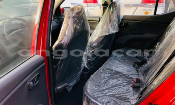Buy Used Hyundai i10 Red Car in Luanda in Luanda Province Buy Used Hyundai i10 Red Car in Luanda in Luanda Province