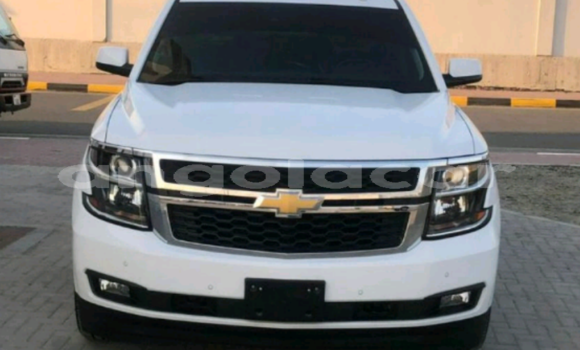 Comprar Usado Chevrolet Tahoe Branco Carro em Luanda em Luanda Province
