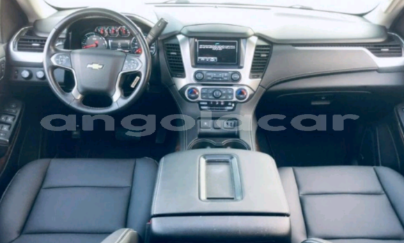 Acheter Occasion Voiture Chevrolet Tahoe Blanc à Luanda, Province de Luanda Acheter Occasion Voiture Chevrolet Tahoe Blanc à Luanda, Province de Luanda