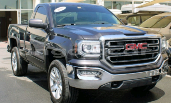 Buy Used GMC Sierra Black Car in Luanda in Luanda Province Buy Used GMC Sierra Black Car in Luanda in Luanda Province