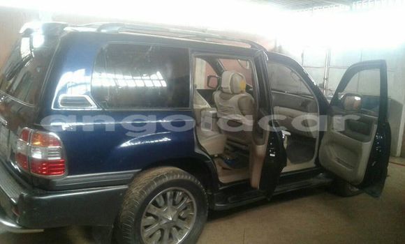 Comprar Usado Toyota Land Cruiser Azul Carro em Luanda em Luanda Province Comprar Usado Toyota Land Cruiser Azul Carro em Luanda em Luanda Province