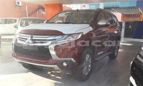 Comprar Usado Mitsubishi Pajero Vermelho Carro em Luena em Moxico Comprar Usado Mitsubishi Pajero Vermelho Carro em Luena em Moxico
