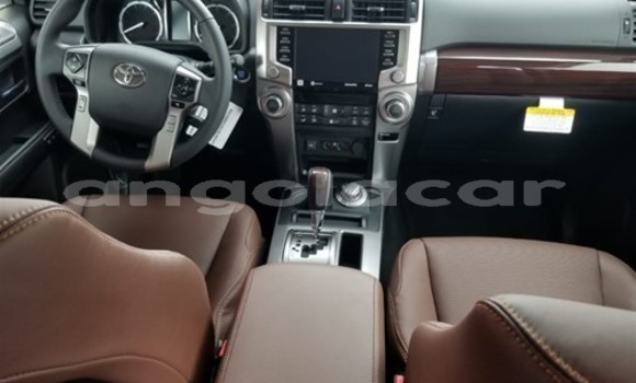 Buy Used Toyota 4Runner White Car in Luanda in Luanda Province Buy Used Toyota 4Runner White Car in Luanda in Luanda Province