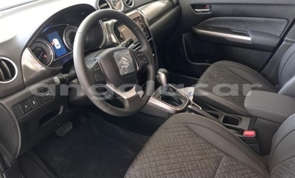 Acheter Occasion Voiture Suzuki Vitara Noir à Luanda, Province de Luanda Acheter Occasion Voiture Suzuki Vitara Noir à Luanda, Province de Luanda