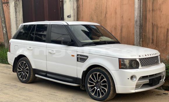 Acheter Occasion Voiture Range Rover Evoque Blanc à Luanda, Province de Luanda Acheter Occasion Voiture Range Rover Evoque Blanc à Luanda, Province de Luanda