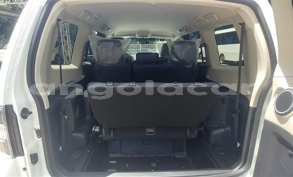 Comprar Usado Mitsubishi Pajero Branco Carro em Luanda em Luanda Province Comprar Usado Mitsubishi Pajero Branco Carro em Luanda em Luanda Province