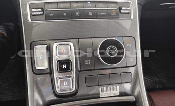 Acheter Neuf Voiture Hyundai Santa Fe Noir à Luanda, Province de Luanda Acheter Neuf Voiture Hyundai Santa Fe Noir à Luanda, Province de Luanda