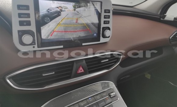 Acheter Neuf Voiture Hyundai Santa Fe Noir à Luanda, Province de Luanda Acheter Neuf Voiture Hyundai Santa Fe Noir à Luanda, Province de Luanda