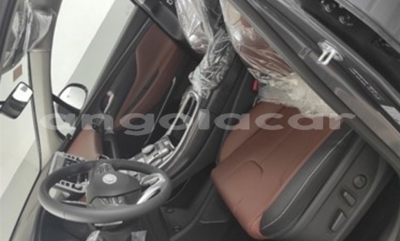Acheter Neuf Voiture Hyundai Santa Fe Noir à Luanda, Province de Luanda Acheter Neuf Voiture Hyundai Santa Fe Noir à Luanda, Province de Luanda