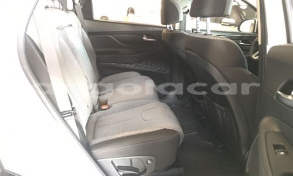 Comprar Usado Hyundai Santa Fe Branco Carro em Luanda em Luanda Province Comprar Usado Hyundai Santa Fe Branco Carro em Luanda em Luanda Province