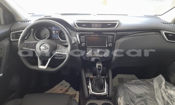 Comprar Usado Nissan Qashqai Vermelho Carro em Soyo em Zaire Comprar Usado Nissan Qashqai Vermelho Carro em Soyo em Zaire