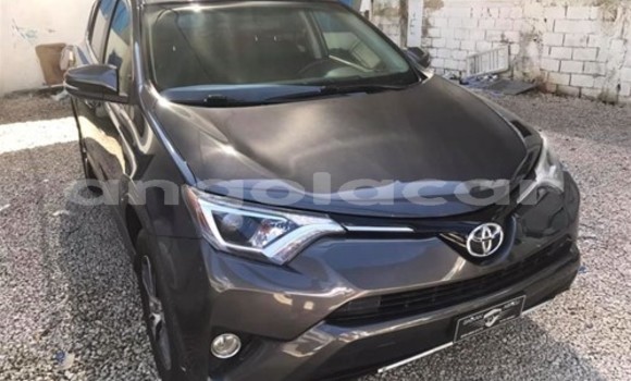 Acheter Occasion Voiture Toyota RAV4 Noir à Luanda, Province de Luanda Acheter Occasion Voiture Toyota RAV4 Noir à Luanda, Province de Luanda