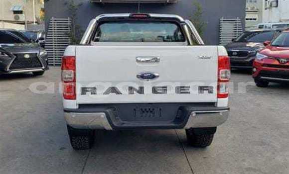 Acheter Occasion Voiture Ford Ranger Blanc à Soyo, Zaïre Acheter Occasion Voiture Ford Ranger Blanc à Soyo, Zaïre