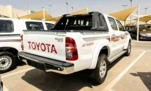 Comprar Novo Toyota Hilux Branco Carro em Luanda em Luanda Province Comprar Novo Toyota Hilux Branco Carro em Luanda em Luanda Province