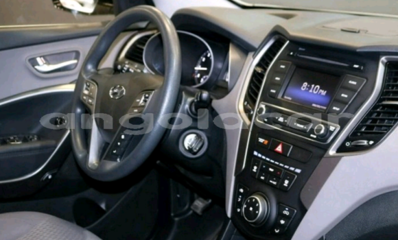 Comprar Novo Hyundai Santa Fe Branco Carro em Luanda em Luanda Province Comprar Novo Hyundai Santa Fe Branco Carro em Luanda em Luanda Province