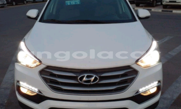 Buy New Hyundai Santa Fe White Car in Luanda in Luanda Province Buy New Hyundai Santa Fe White Car in Luanda in Luanda Province