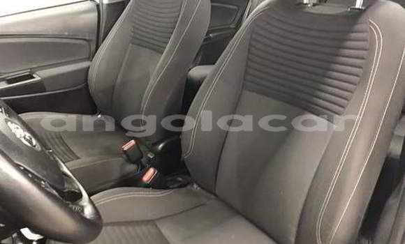 Acheter Occasion Voiture Toyota Yaris Blanc à Soyo, Zaïre Acheter Occasion Voiture Toyota Yaris Blanc à Soyo, Zaïre