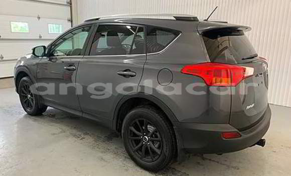 Comprar Usado Toyota RAV4 Preto Carro em Soyo em Zaire Comprar Usado Toyota RAV4 Preto Carro em Soyo em Zaire