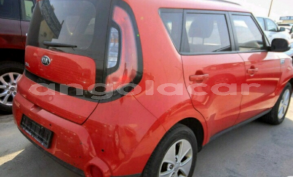 Comprar Novo Kia Soul Vermelho Carro em Lobito em Benguela Comprar Novo Kia Soul Vermelho Carro em Lobito em Benguela