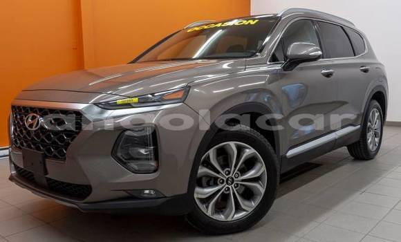 Comprar Novo Hyundai Santa Fe Outro Carro em Lobito em Benguela