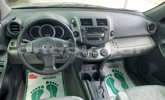 Buy New Toyota RAV4 Silver Car in Soyo in Zaire Buy New Toyota RAV4 Silver Car in Soyo in Zaire