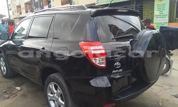 Comprar Usado Toyota RAV4 Preto Carro em Luena em Moxico Comprar Usado Toyota RAV4 Preto Carro em Luena em Moxico