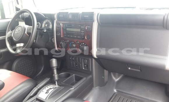 Buy Used Toyota FJ Cruiser Other Car in Luena in Moxico Buy Used Toyota FJ Cruiser Other Car in Luena in Moxico