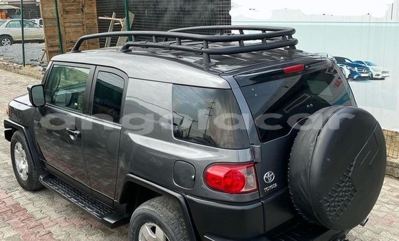 Acheter Occasion Voiture Toyota FJ Cruiser Noir à Luena, Moxico Acheter Occasion Voiture Toyota FJ Cruiser Noir à Luena, Moxico