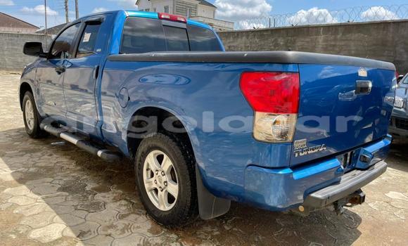 Comprar Usado Toyota Tundra Azul Carro em Luena em Moxico Comprar Usado Toyota Tundra Azul Carro em Luena em Moxico