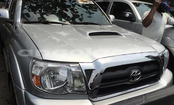 Comprar Novo Toyota Tacoma Vermelho Carro em Luena em Moxico