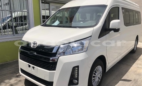Comprar Usado Toyota Hiace Branco Carro em Soyo em Zaire Comprar Usado Toyota Hiace Branco Carro em Soyo em Zaire